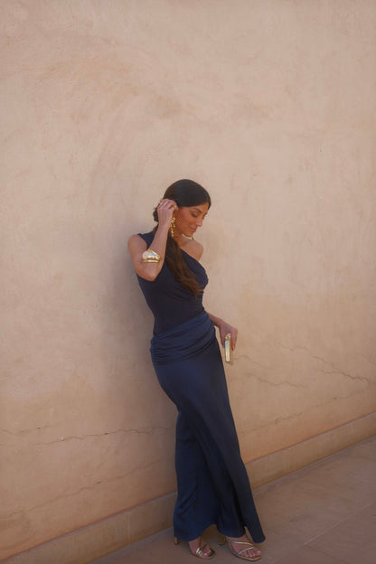 Amira